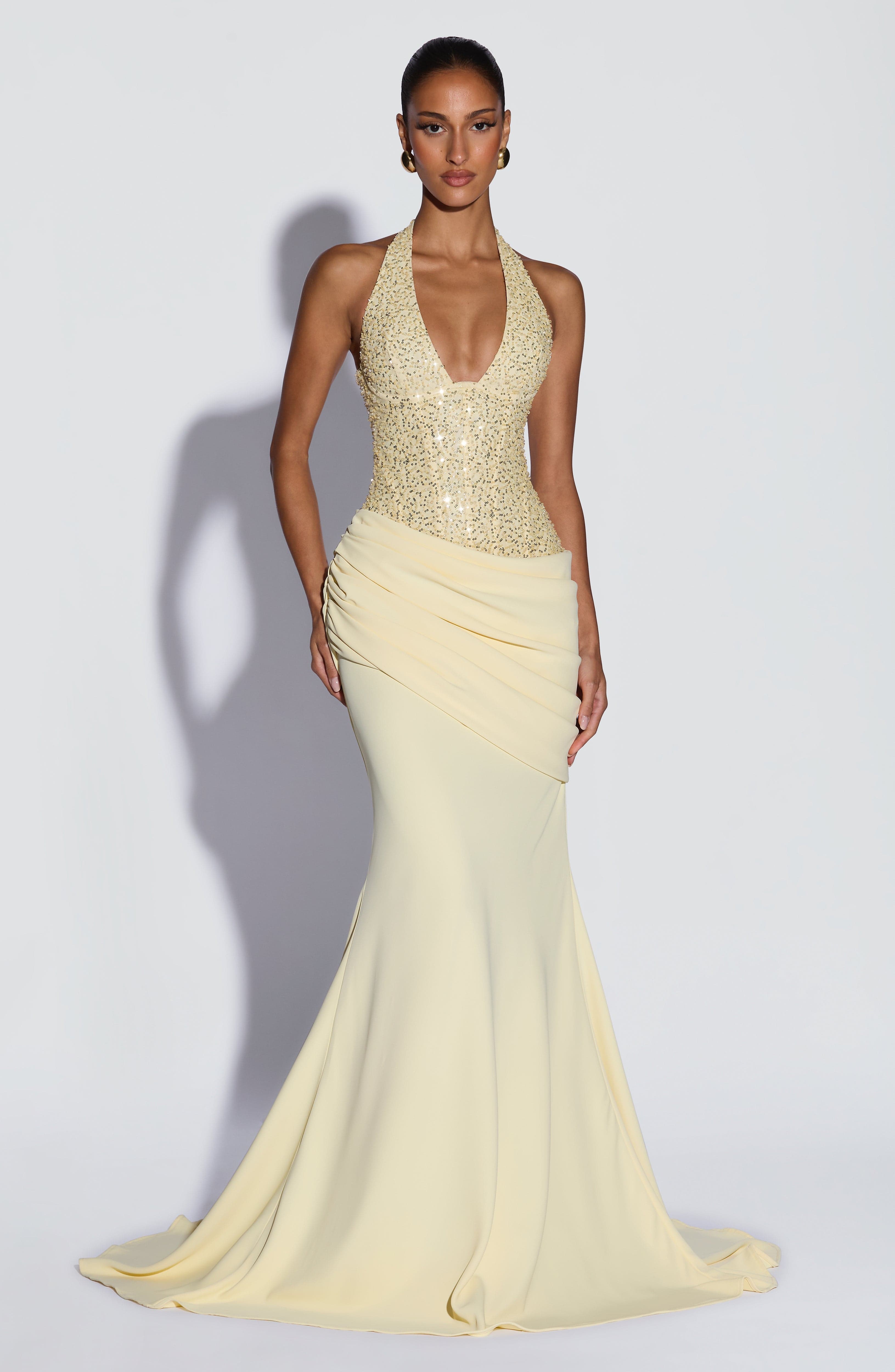 Lüks Halter V Yaka Pullu Maksi - Maxi Dress Halter incelemesi ve fiyatı